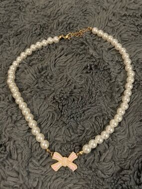 Pearl Bead Necklace with Pink Bow Pendant